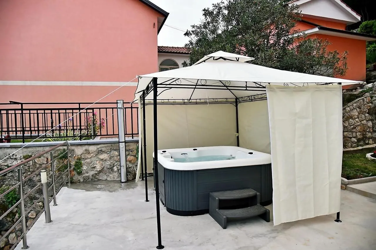 Apartamento Haus Zora Ferienwohung 4 Mošćenička Draga 0*,